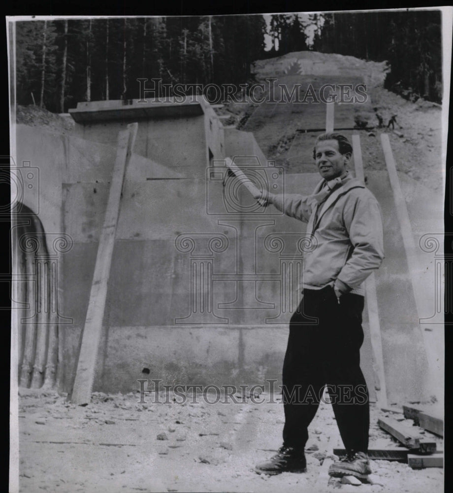 1958 Press Photo Heini Klopfer Ski Jump California - RRW81433 - Historic Images
