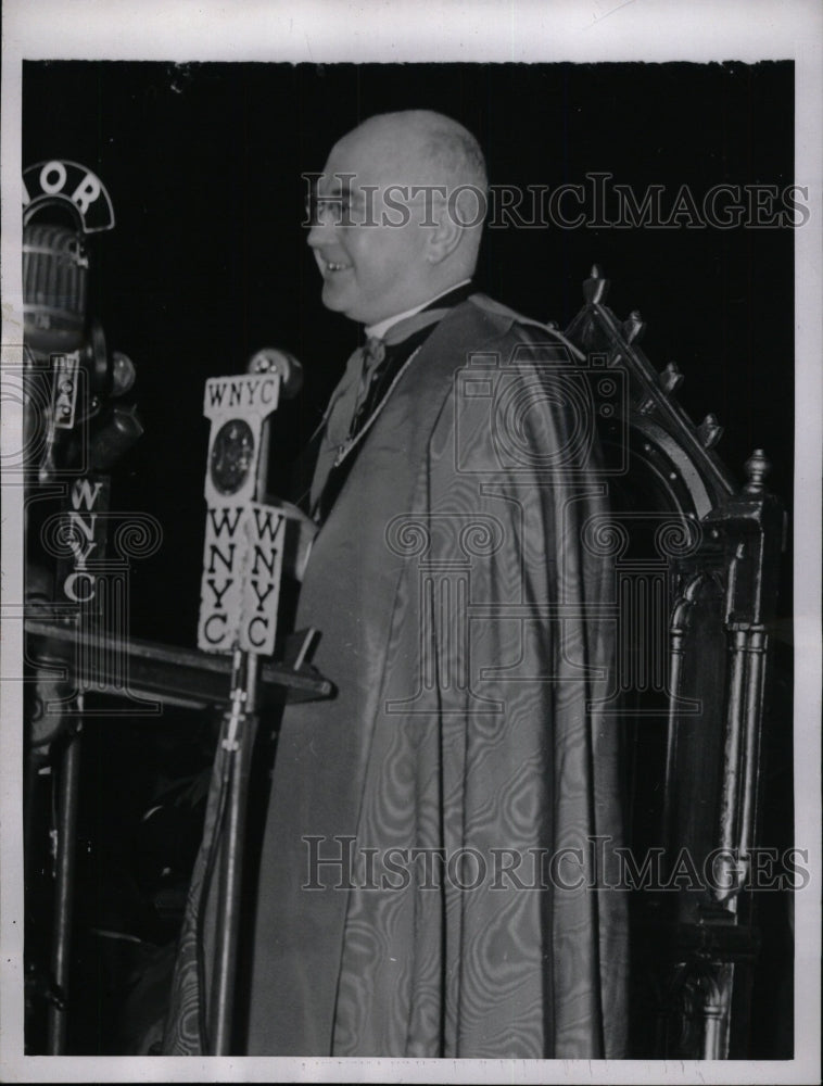 1946 Press Photo Francis Cardinal spellman Opera House - RRW81525 - Historic Images