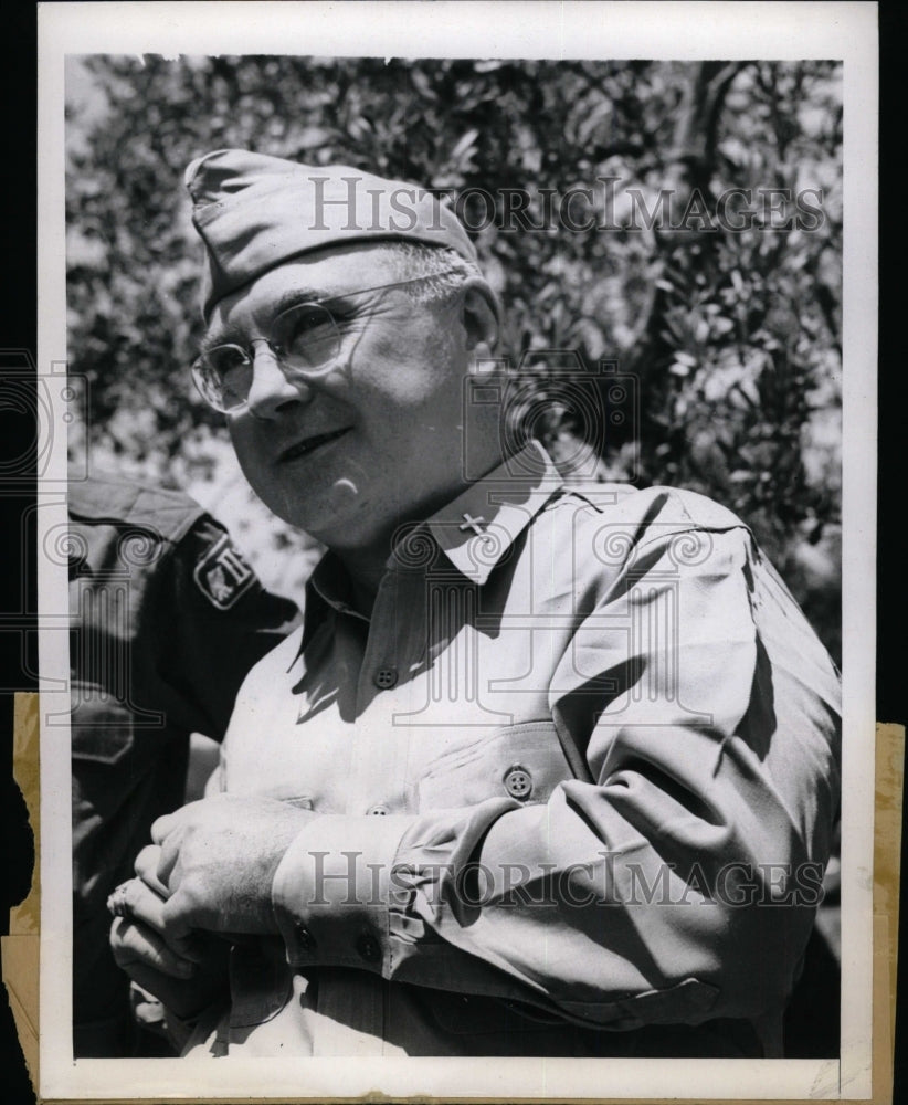 1944 Press Photo Vicar Archbishop Francis Khaki Armed - RRW81539 - Historic Images