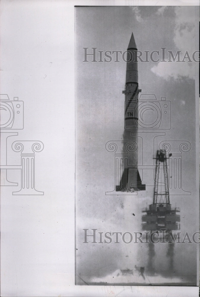 1958 Press Photo Racketeering Army Red stone missile - RRW81953 - Historic Images