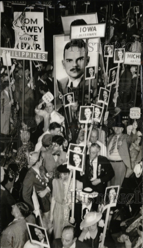 1940 Press Photo Dewey Park Republican Committe Protest - RRW82081 - Historic Images