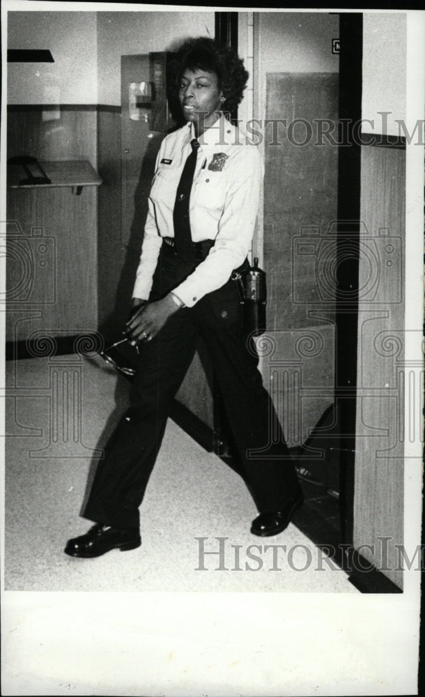 1980 Press Photo Glenda Rudolph (policewoman) - RRW82391 - Historic Images