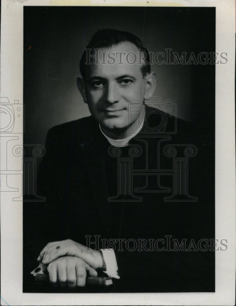 1975 Press Photo Rev DrJohn Tietjen Concordia Seminary - RRW82599 - Historic Images