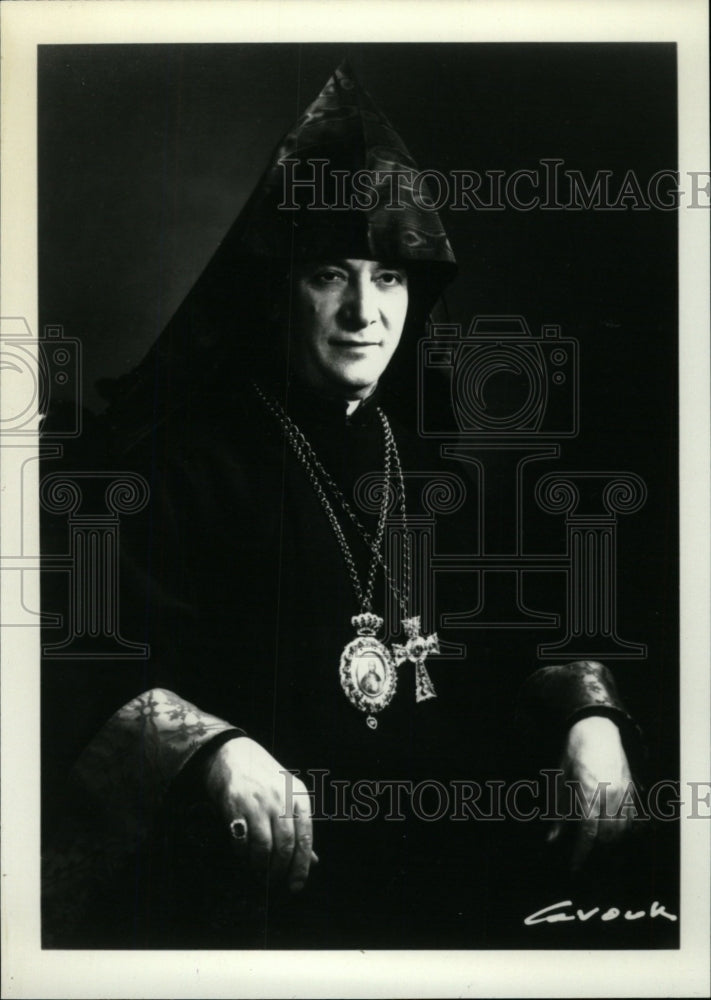 1990 Press Photo picture show Patrick Monoogian Smile - RRW82715 - Historic Images