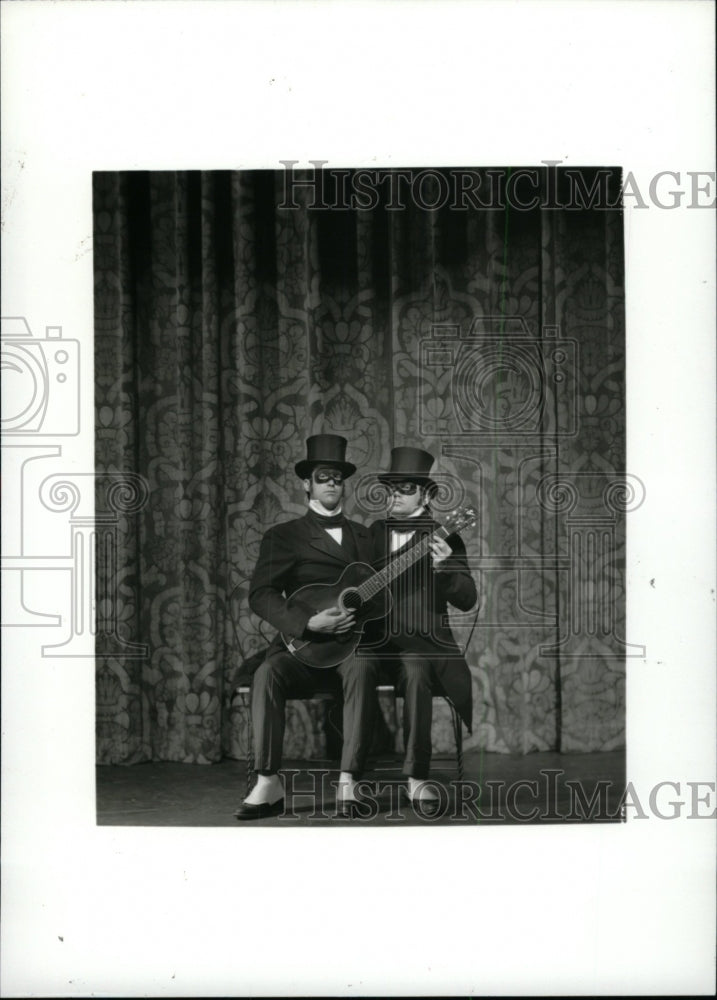 1966 Press Photo Philip Smith Rick Sims Vanishing Twin - RRW82811 - Historic Images