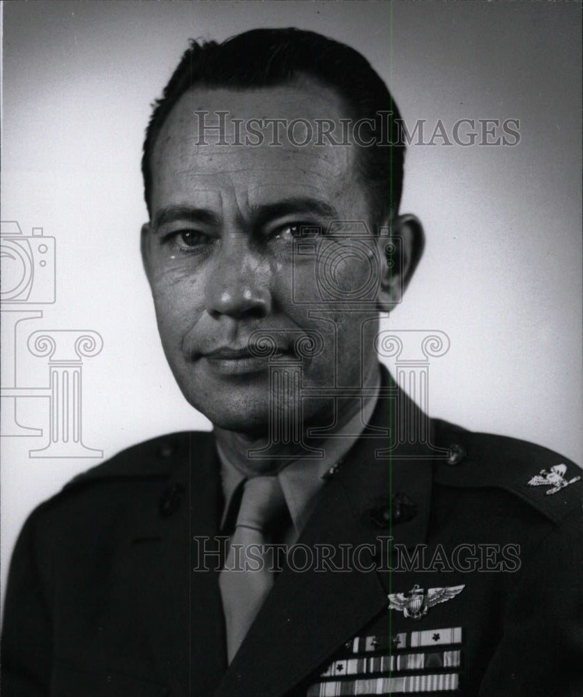 1963 Press Photo Col Robert L Rathbun Commander Naval - RRW82951 ...