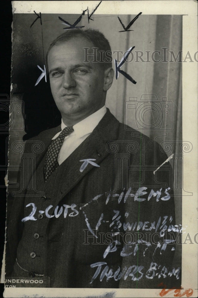 1927 Press Photo Mr Matchlett Trubie Davison secretary - RRW83005 - Historic Images
