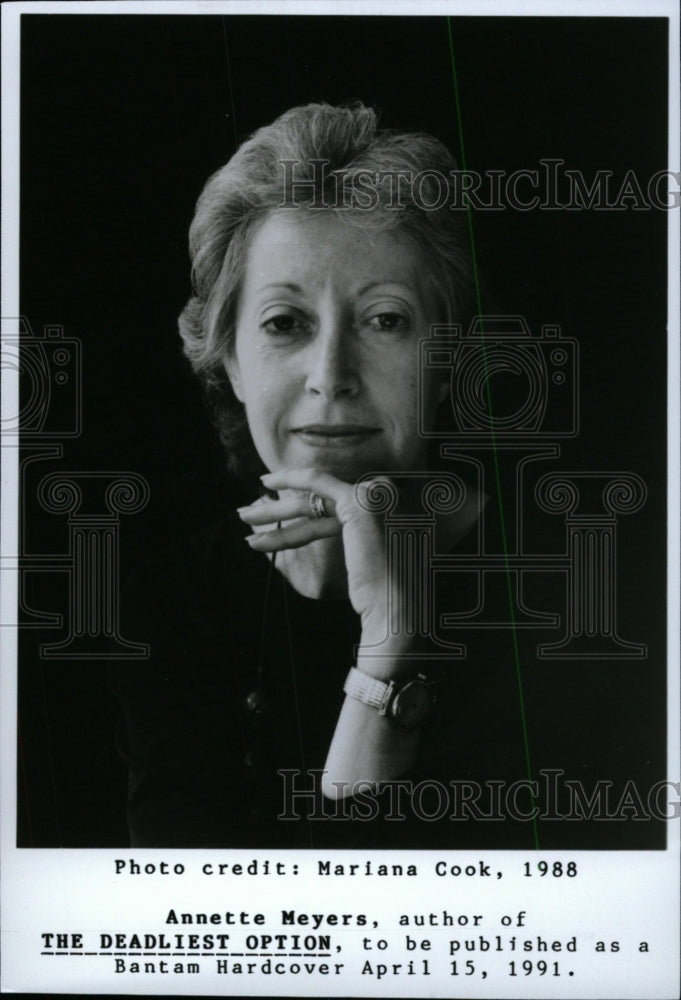 1991 Press Photo Annette Meyers Author Deanline Option - RRW83047 - Historic Images