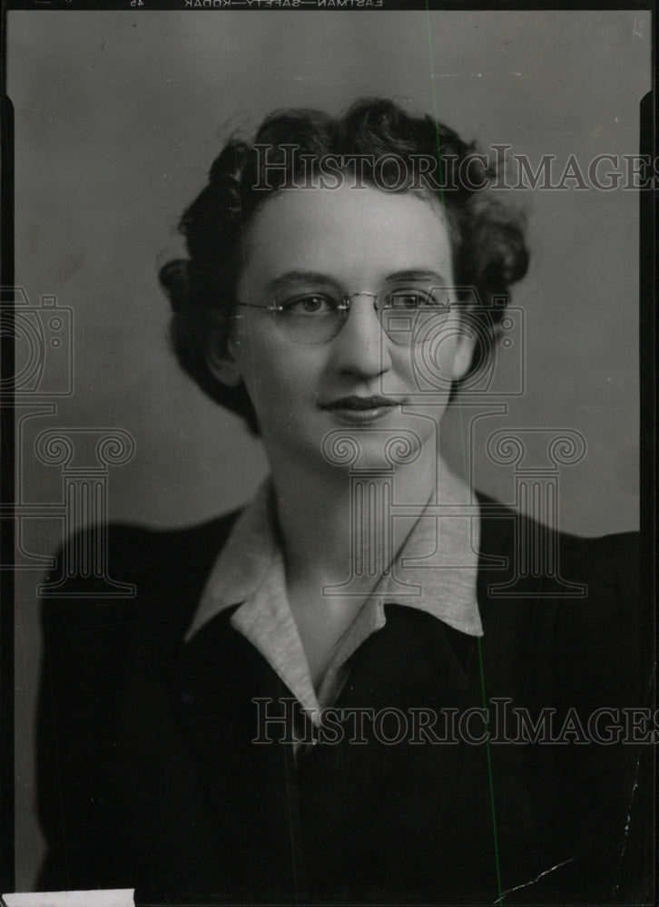 1944 Press Photo Alberta Stutsman Detroit Marinl Eaton - RRW83049 - Historic Images