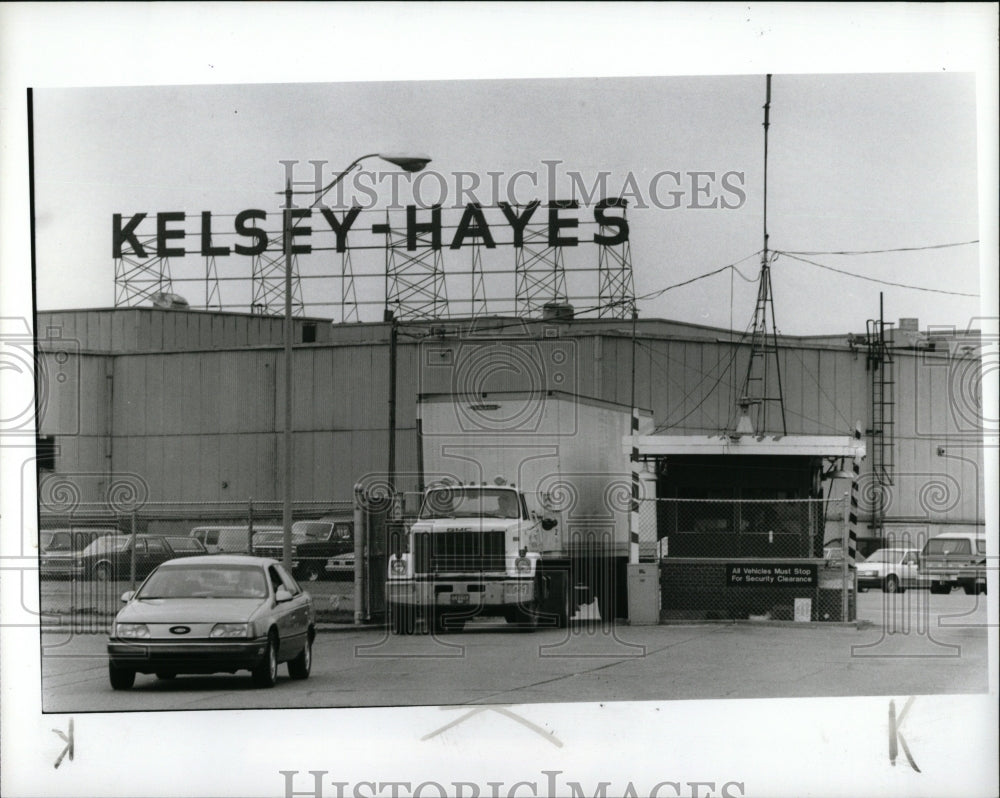 1989 Press Photo Exterior Fruehauf Kelsey Hays Plant - RRW83359 - Historic Images