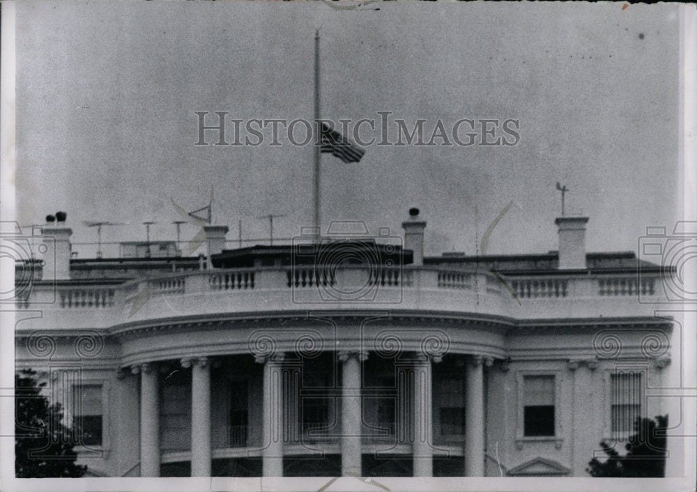 1965 Press Photo White House Exterior Architecture Mich - RRW83413 - Historic Images