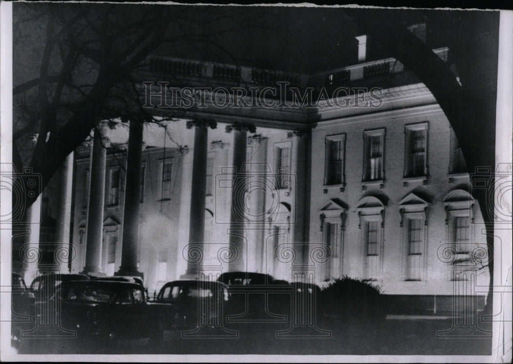 1957 Press Photo White House Building Exterior At Night - RRW83415 - Historic Images