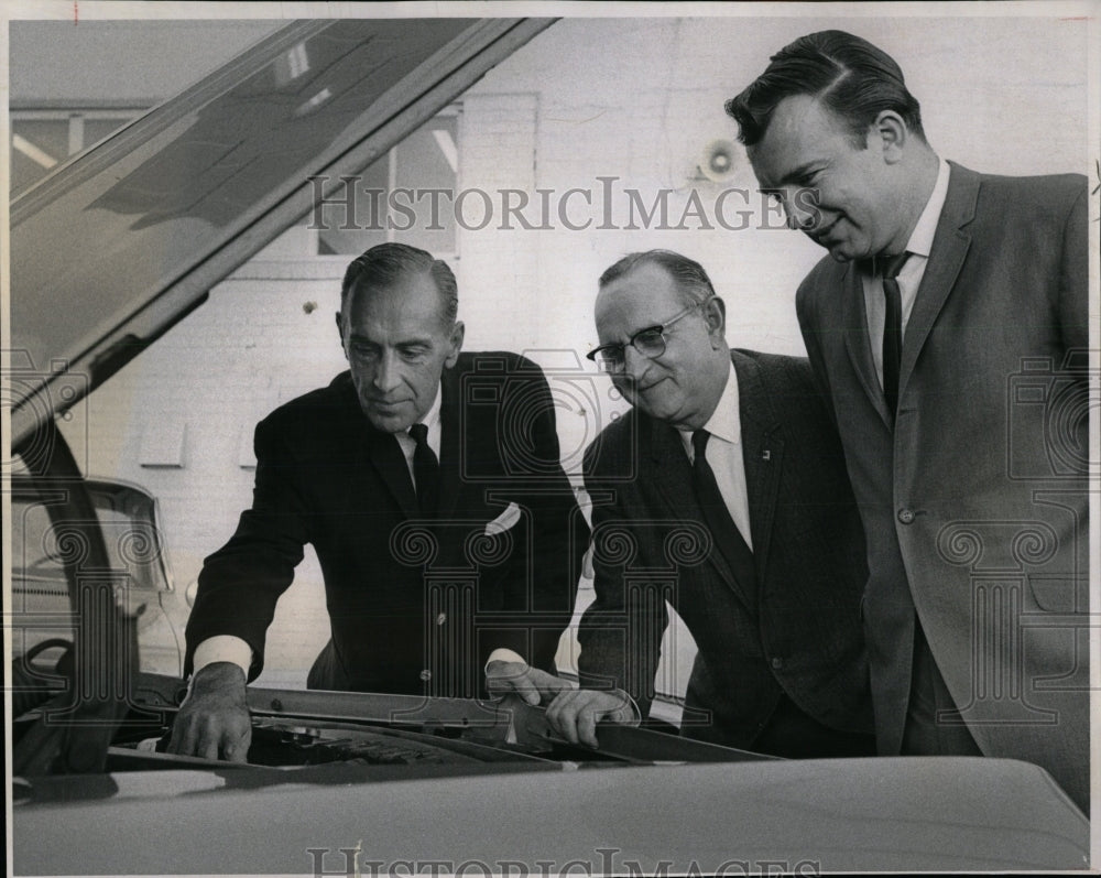 1965 Press Photo ROY MASON CLETUS JERRY MILLWRIGHT - RRW83651 - Historic Images