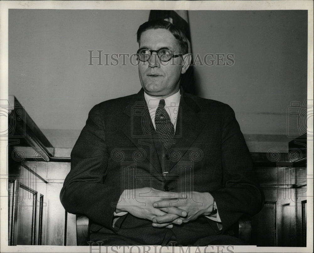 1938 Press Photo Hugh O Turney Detroit Policeman - RRW83875 - Historic Images