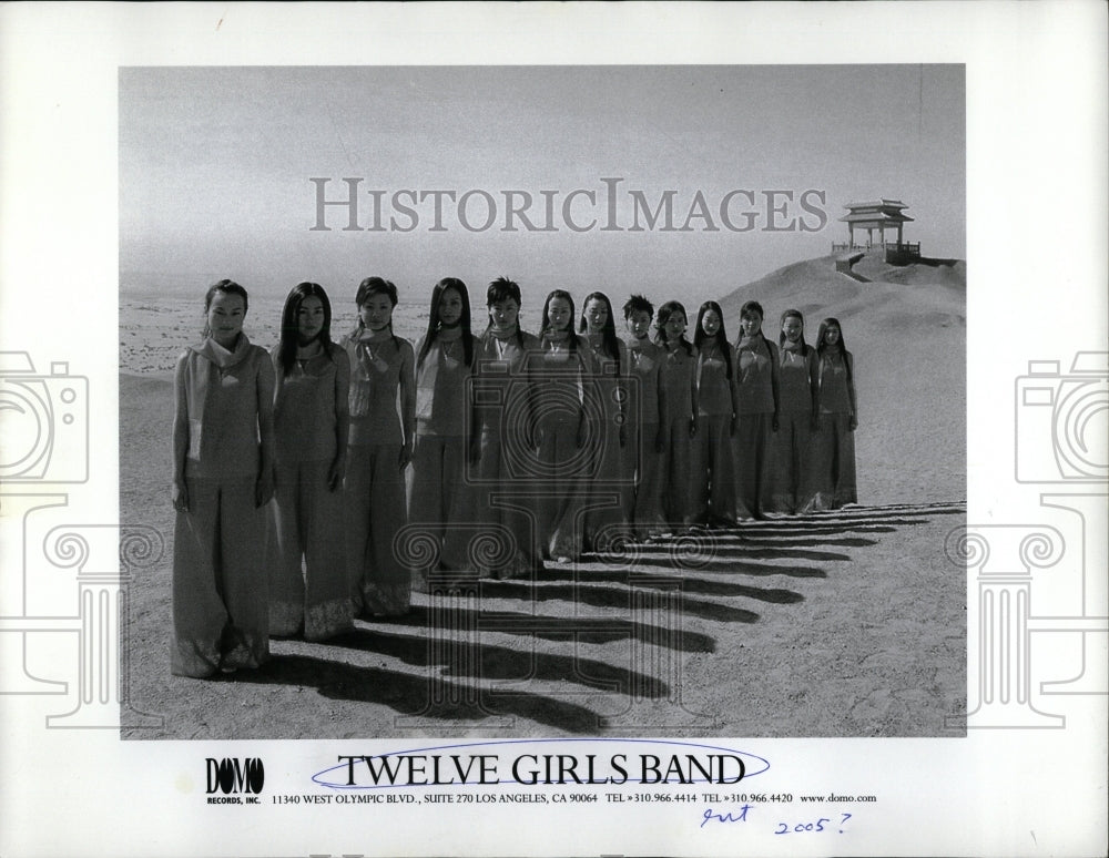 2005 Press Photo Twelve Girls Band Domo Records Artists - RRW83973 - Historic Images