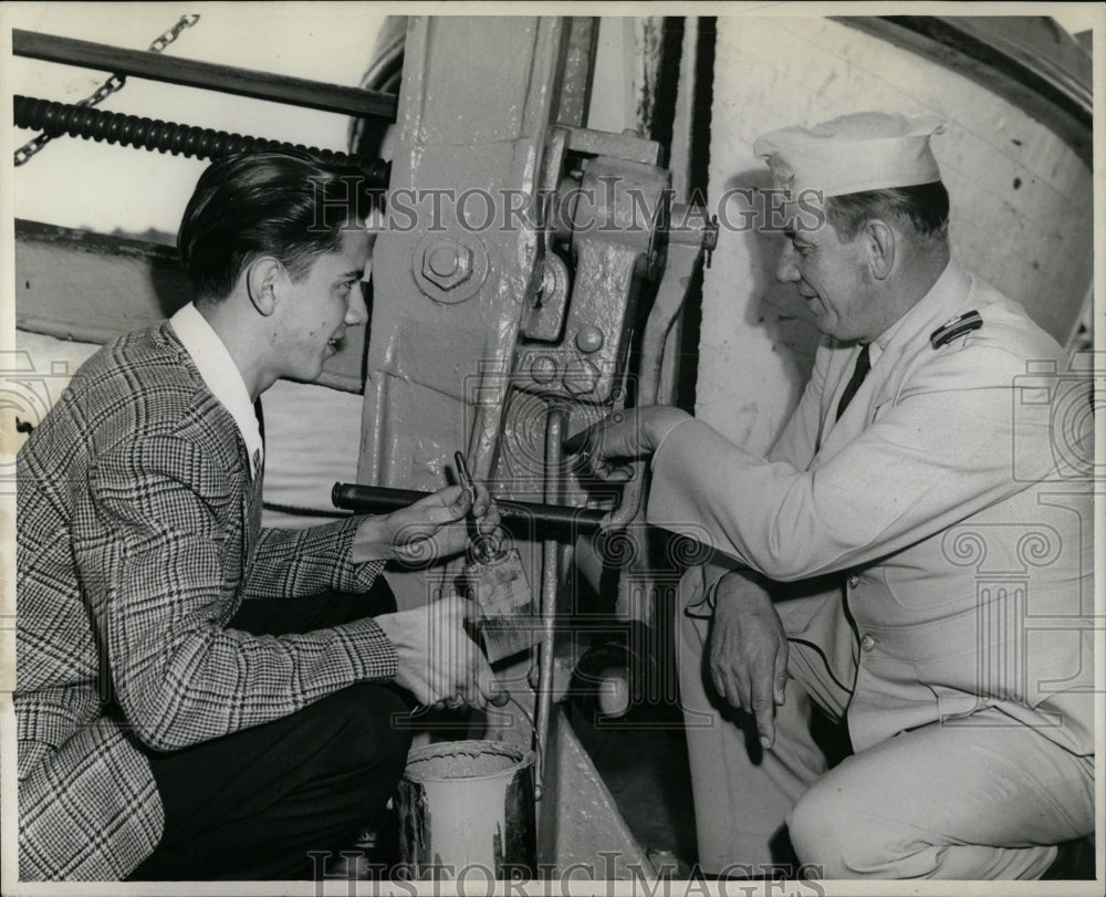 1943 Press Photo Coast Guard Recruit John Turmala, Jr. - RRW84053 - Historic Images