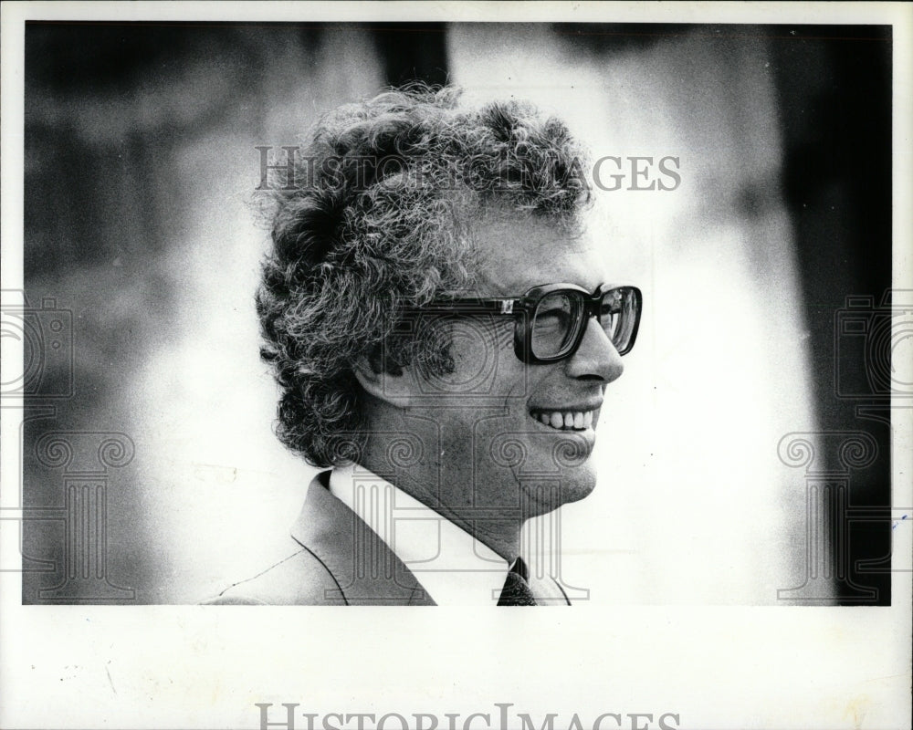 1980 Press Photo Kenneth Taylor Canadian Diplomat Ambas - RRW84377 - Historic Images