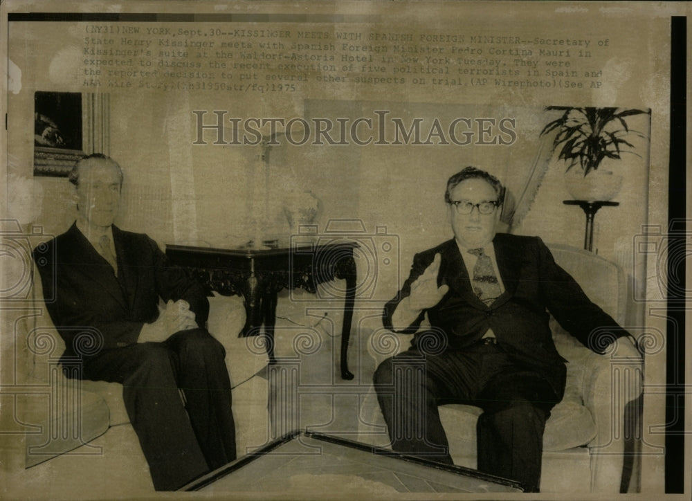 1975 Press Photo Kissinger Spanish Foreign Minsiter - RRW84447 - Historic Images