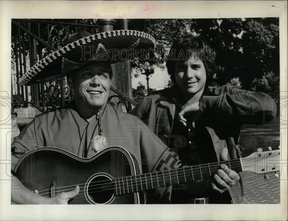 1974 Press Photo Desi Arnaz American Musician Actor - RRW84525 - Historic Images