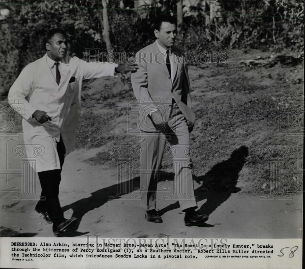 1968 Press Photo Arkin Percy Rodrigues Heart Hunter - RRW84541 - Historic Images