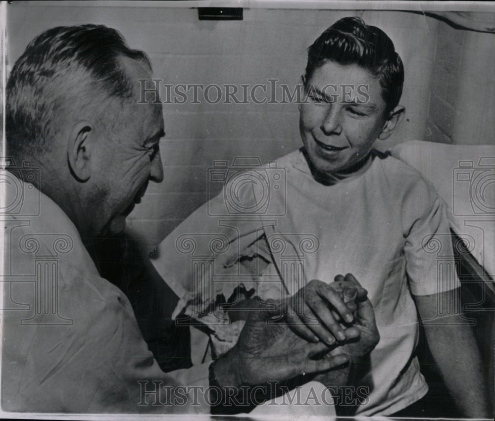 1962 Press Photo Everett Knowles Train Accident Victim - RRW84561 - Historic Images