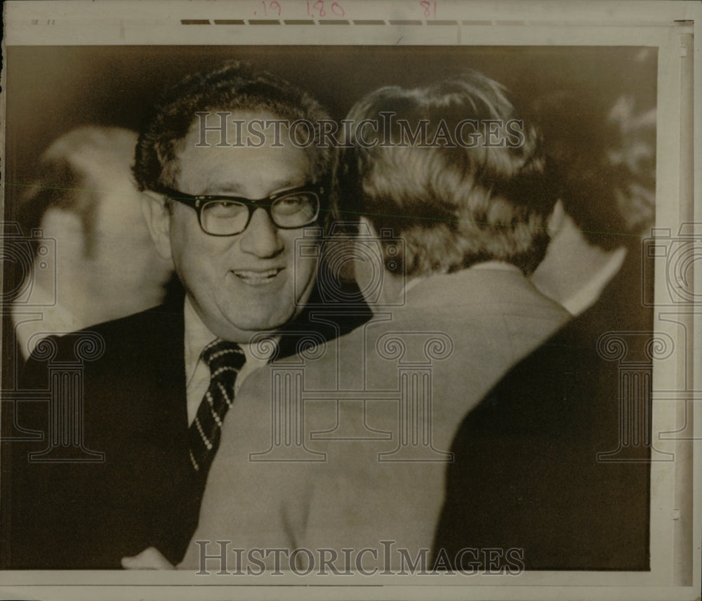 1974 Press Photo Henry Kissinger State USSR Air Force - RRW85215 - Historic Images