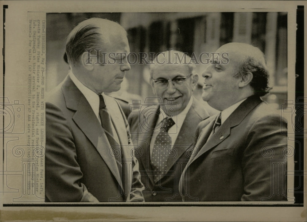 1975 Press Photo President Ford Turkey leader Minister - RRW85323 - Historic Images