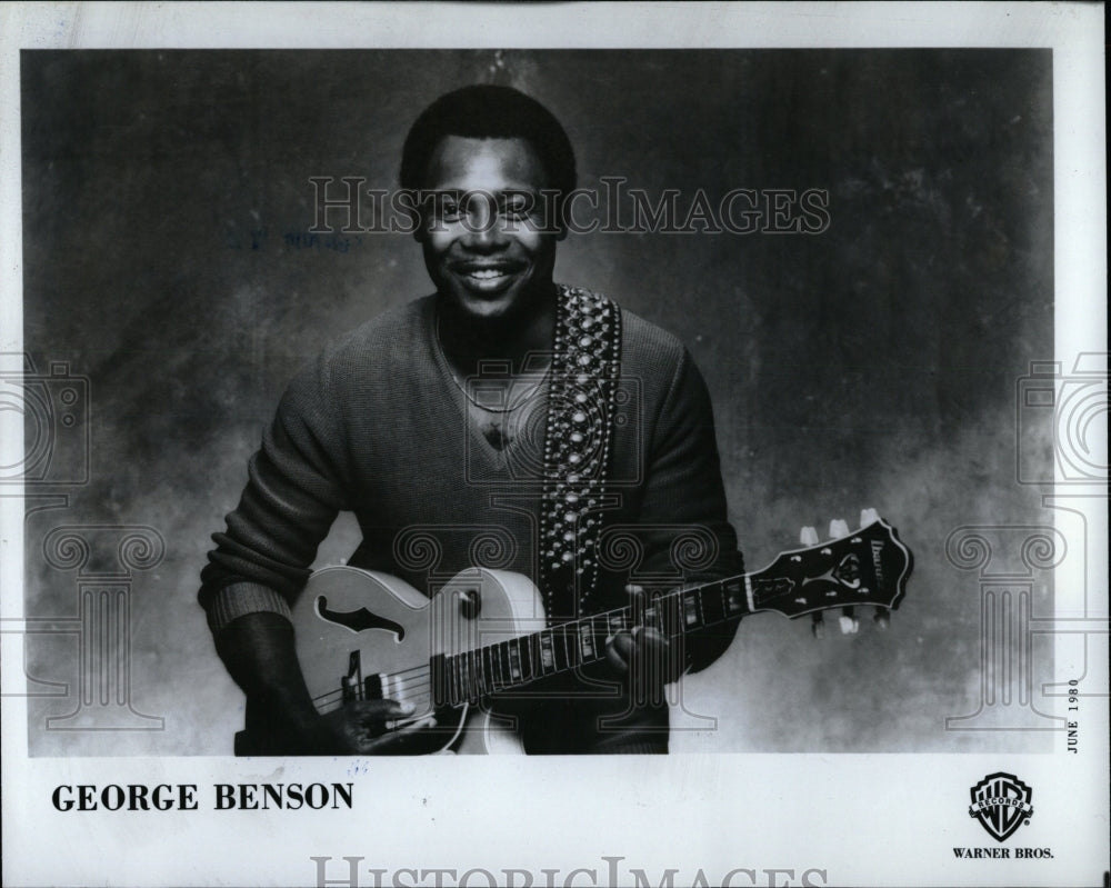 1981 Press Photo Singer George Benson - RRW85453 - Historic Images