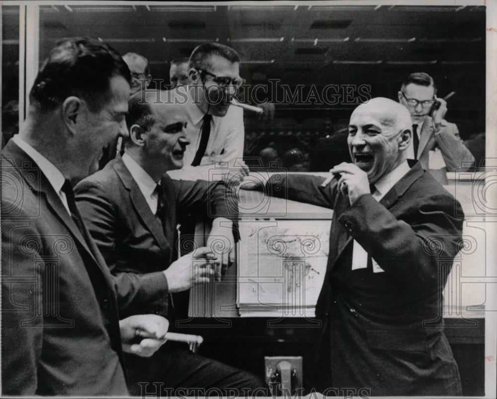 1965 Press Photo Dr Robert Gilruth Gemini Houston Tax - RRW85707 - Historic Images