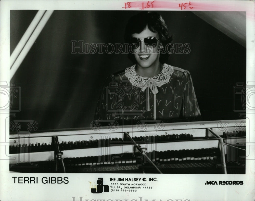 1983 Press Photo Teresa Fay Gibbs music artist - RRW85755 - Historic Images