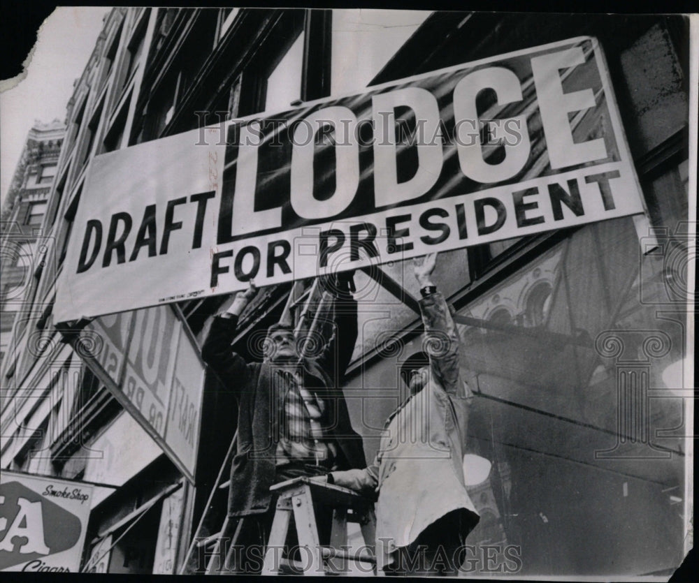 1984 Press Photo Workman Draft Lodge Sign Boston Office - RRW85779 - Historic Images