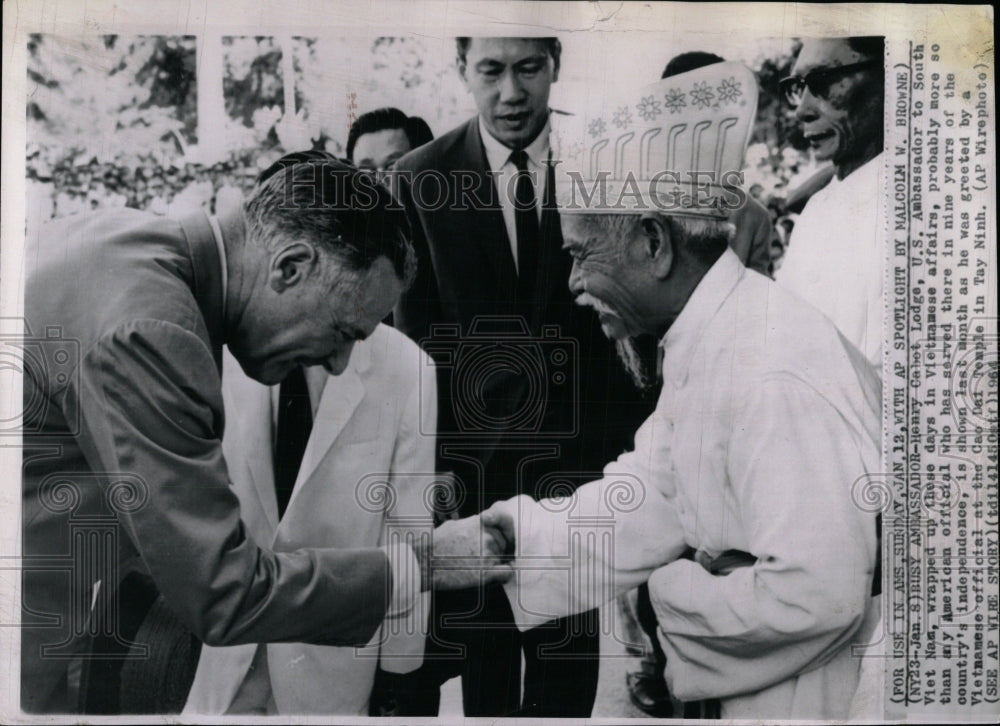 1994 Press Photo Henry Cohet Vietnam US Ambassador - RRW85781 - Historic Images