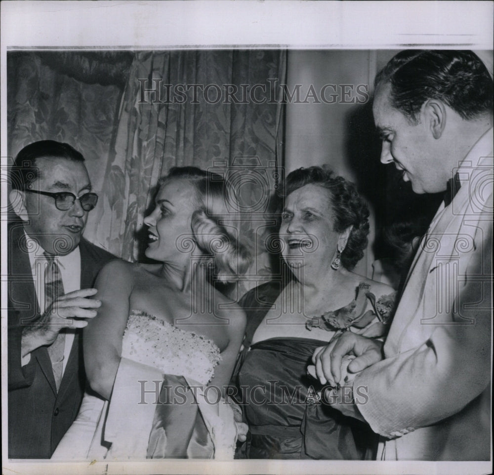 1956 Press Photo Mrs. Frank Clement - RRW85875 - Historic Images
