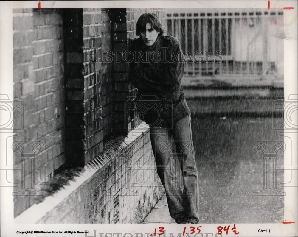 1985 Press Photo John Lynch actor - RRW85909 - Historic Images
