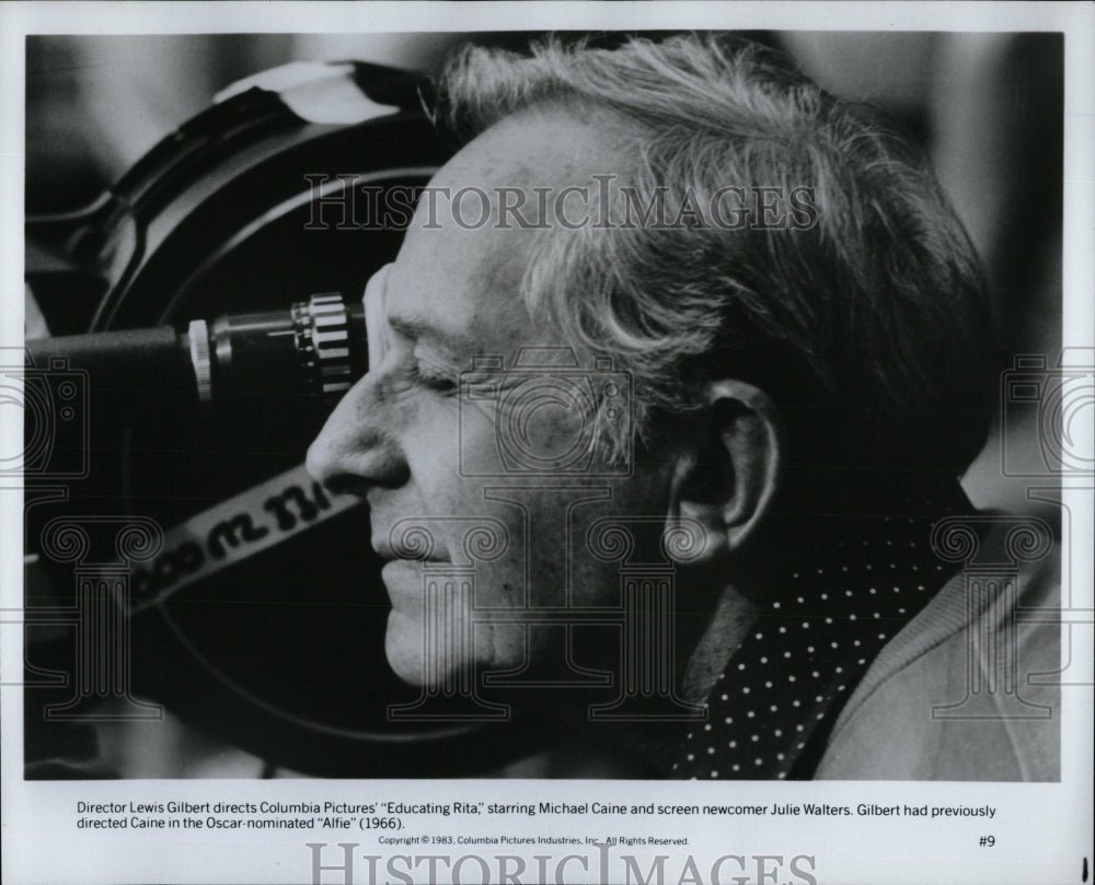 1983 Press Photo Lewis Gilbert English film director - RRW86017 - Historic Images