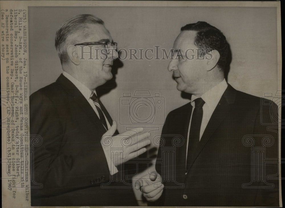 1967 Press Photo Wilbur Mills Jacob Gilbert Committee - RRW86019 - Historic Images