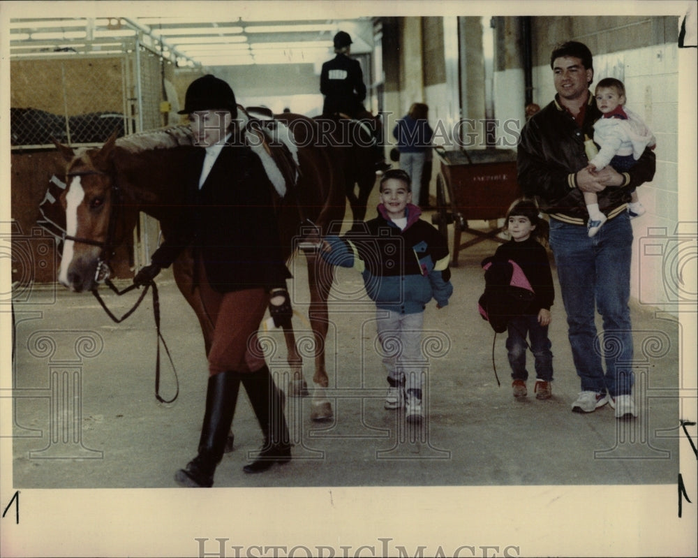 1992 Press Photo Kenni Spahr (Horse Shows) - Historic Images