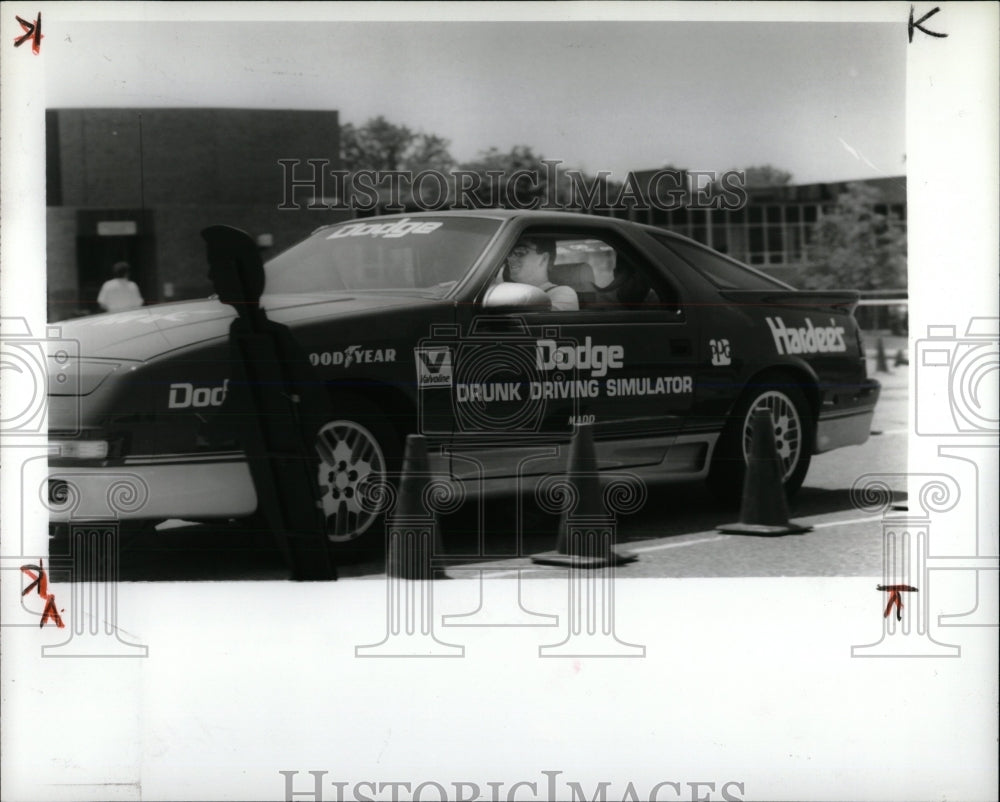 1989 Press Photo Auto Driver Drunk Yens Schwar Freshman - RRW86613 - Historic Images