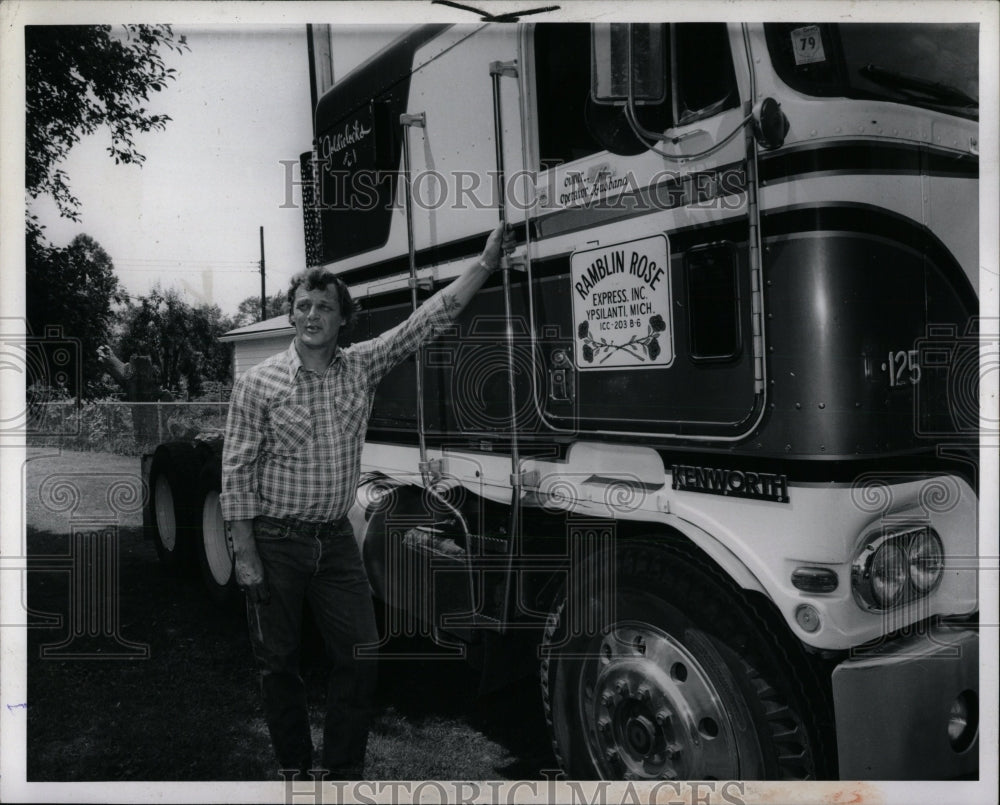 1979 Press Photo Chuck Phillips Trucker - RRW86723 - Historic Images