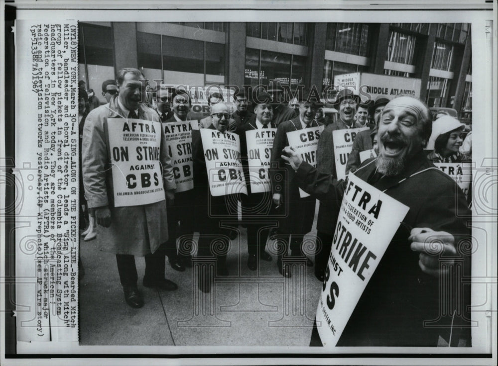 1967 Press Photo Strikes Television Radio CBS - RRW86813 - Historic Images