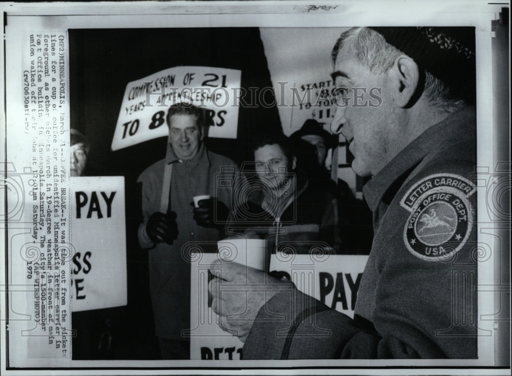 1970 Press Photo Strikes Postal Office Minneapolis - RRW86891 - Historic Images