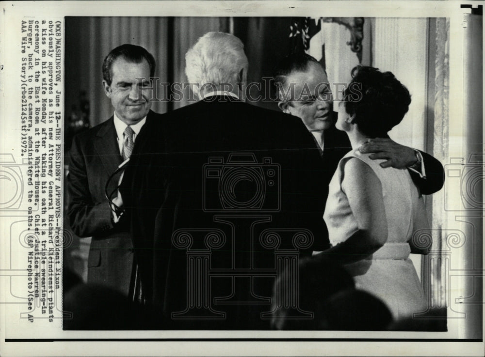 1972 Press Photo Pres.Nixon approves his new Attny.Gen. - RRW87157 - Historic Images