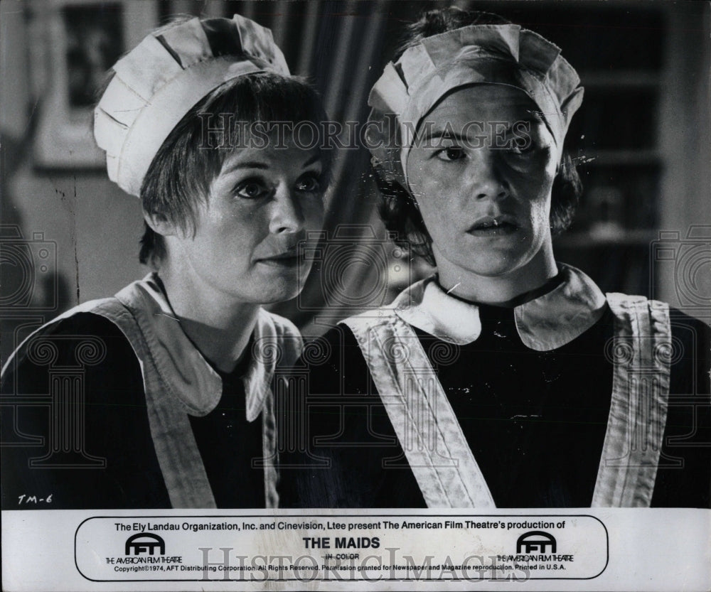 1975 Press Photo Glenda Jackson stars scene Maids play - RRW87231 - Historic Images