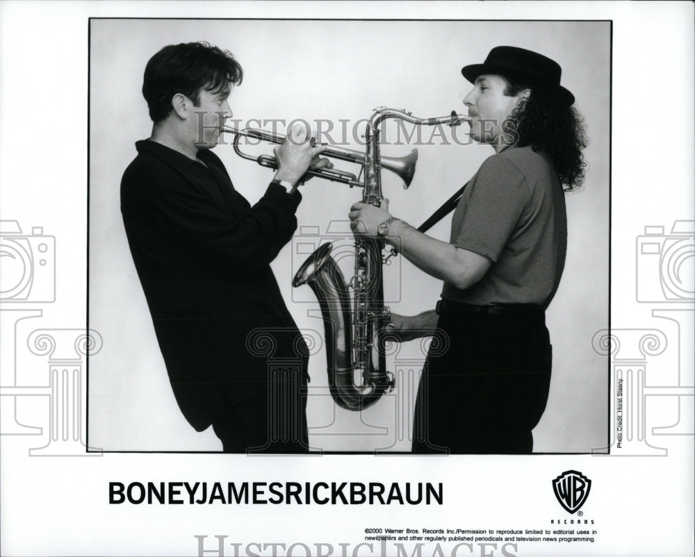 2001 Press Photo Boney James Rick Braun saxophonist - RRW87341 - Historic Images