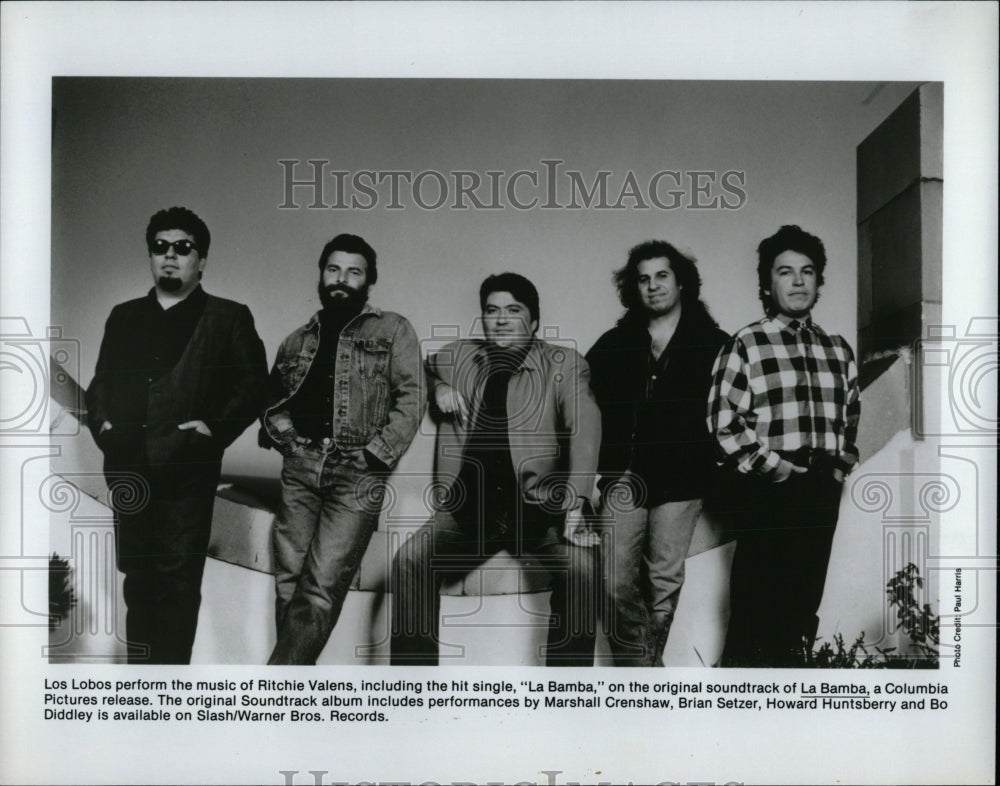 1988 Press Photo Los Lobos American Chicano Rock Band. - RRW87383 - Historic Images