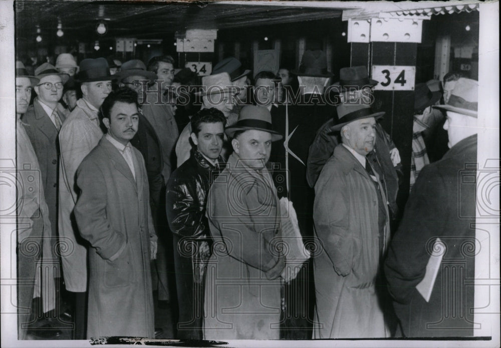 1957 Press Photo St Rloogs New York Strike People Road - RRW87553 - Historic Images