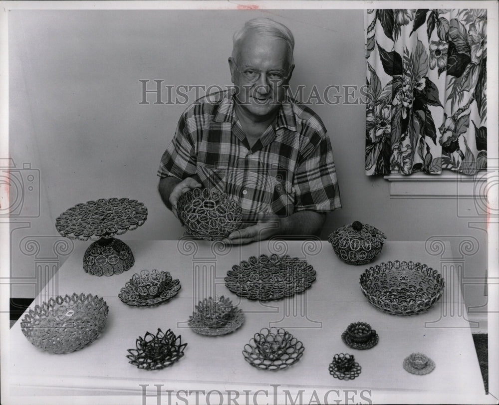 1958 Press Photo Peter Brackmann Poplar St Fenton Nut - RRW87903 - Historic Images