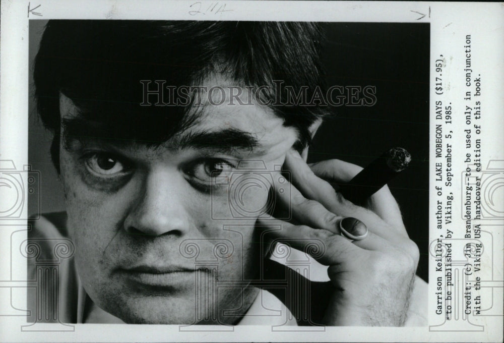 1985 Press Photo Garrison Keillor author Wobegon days - RRW87929 - Historic Images