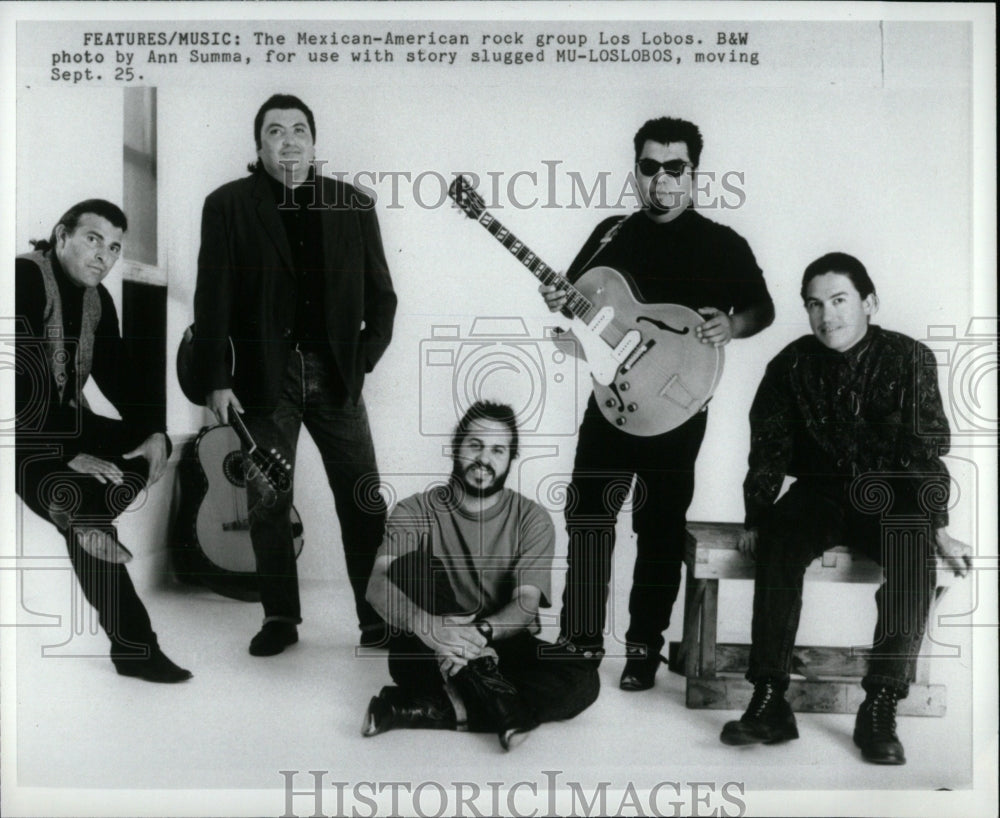 1993 Press Photo Mexican American rock Los Lobos Summa - RRW87961 - Historic Images