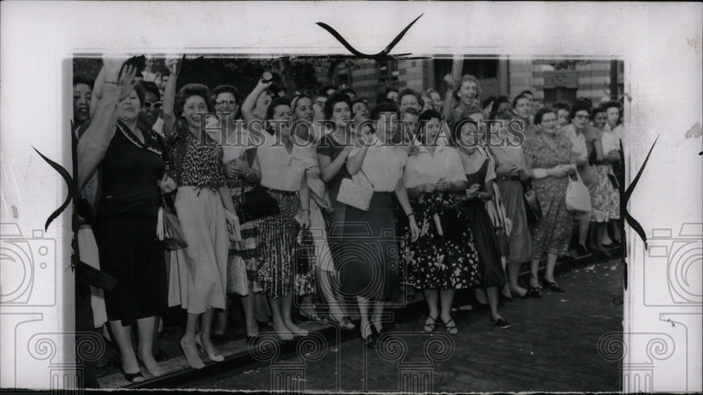 1957 Press Photo ATT Western Electric Operators Strike - RRW87971 - Historic Images